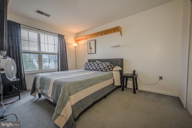 10866 DEPOT DR, Bealeton, VA 22712