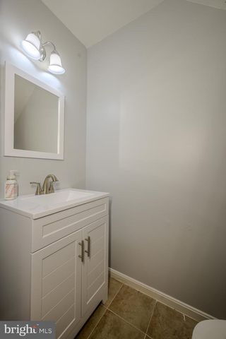 10866 DEPOT DR, Bealeton, VA 22712