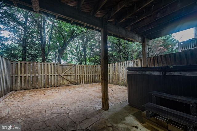 10866 DEPOT DR, Bealeton, VA 22712