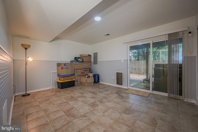 10866 DEPOT DR, Bealeton, VA 22712