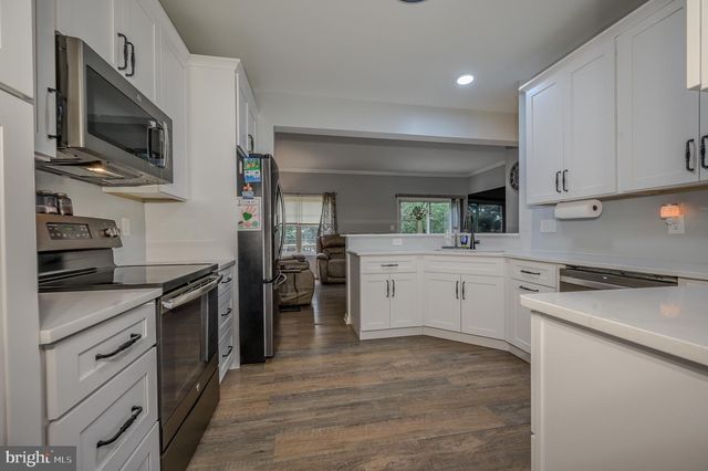 10866 DEPOT DR, Bealeton, VA 22712