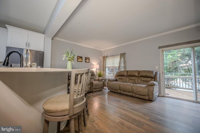 10866 DEPOT DR, Bealeton, VA 22712