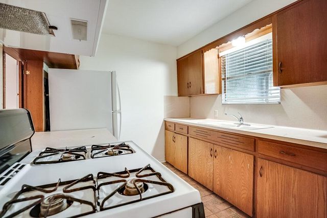 3707 Tom Green ST 2, Austin, TX 78705