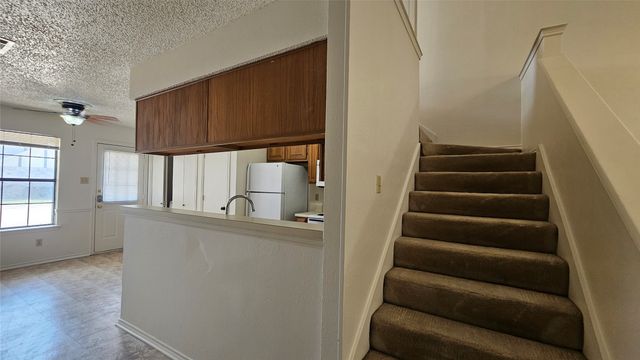 550 E Windsor Avenue, Denton, TX 76209