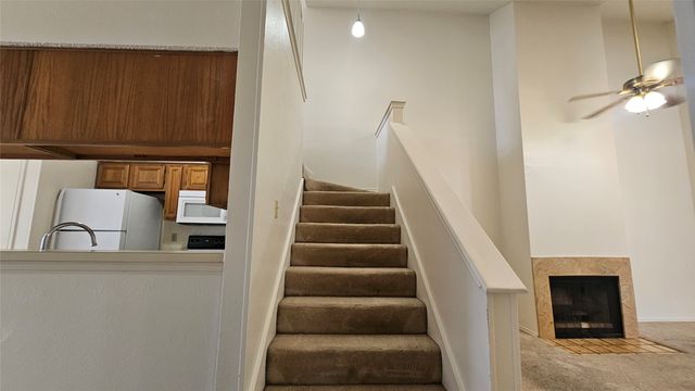 550 E Windsor Avenue, Denton, TX 76209