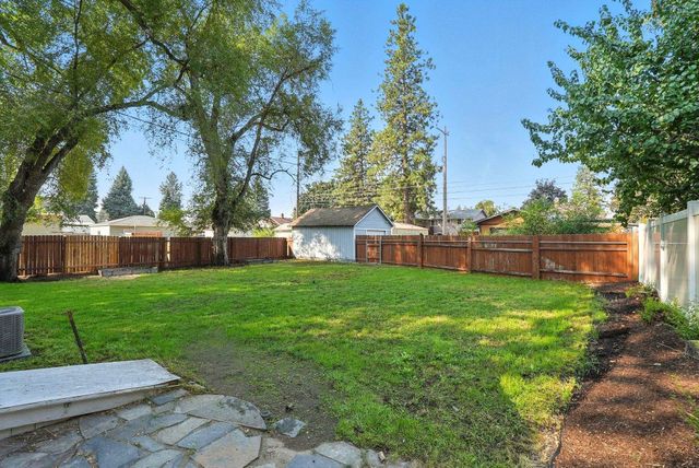 5919 N Howard St, Spokane, WA 99205