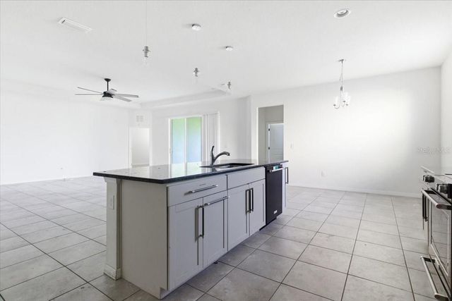 6702 DEVESTA LOOP, Palmetto, FL 34221