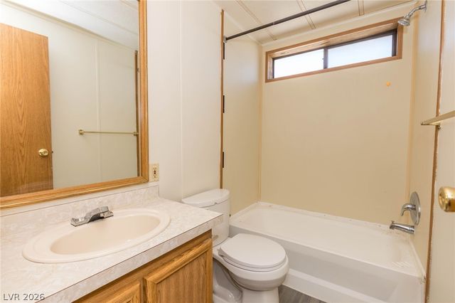 1130 East Mesquite Avenue, Pahrump, NV 89060