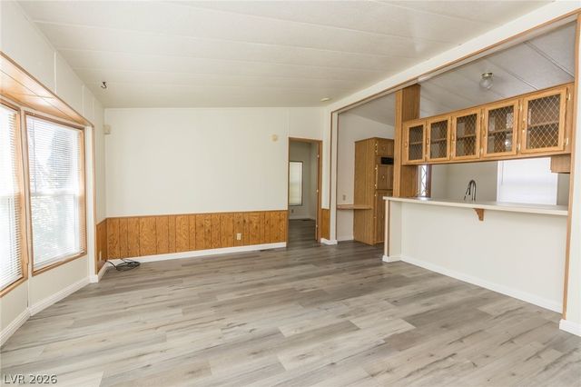1130 East Mesquite Avenue, Pahrump, NV 89060