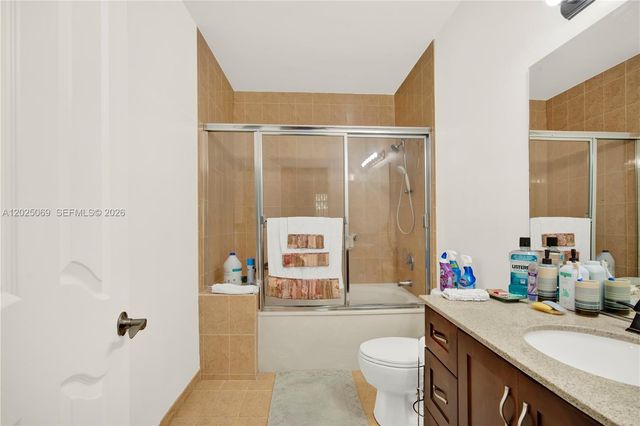 4149 NE 30th St, Homestead, FL 33033