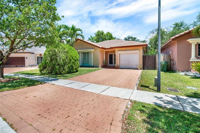 4149 NE 30th St, Homestead, FL 33033