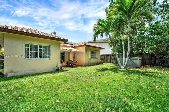 4149 NE 30th St, Homestead, FL 33033