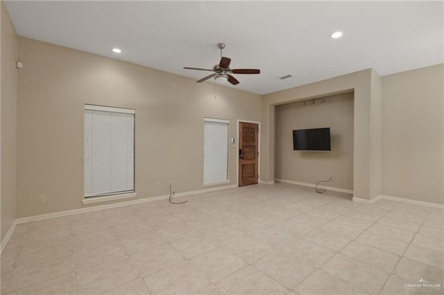 2805 Mimosa Street 11, Mission, TX 78572