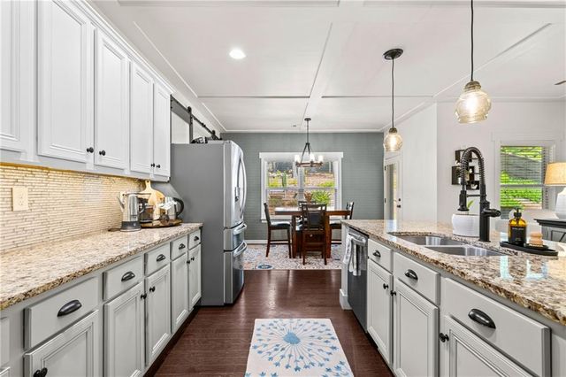 2030 Boxwood Lane, Canton, GA 30114