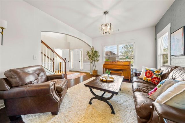 2030 Boxwood Lane, Canton, GA 30114