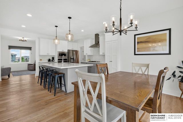 4514 S 219th Street, Elkhorn, NE 68022