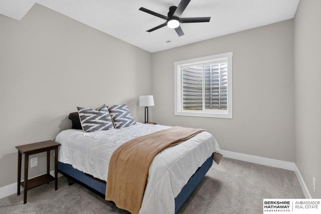 4514 S 219th Street, Elkhorn, NE 68022