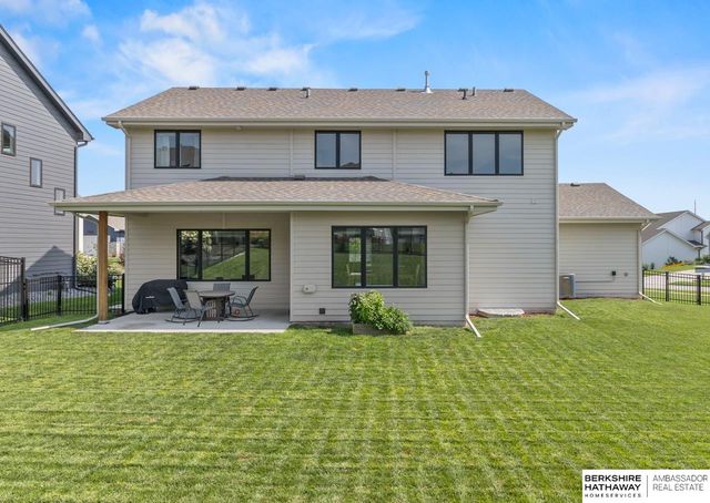 4514 S 219th Street, Elkhorn, NE 68022