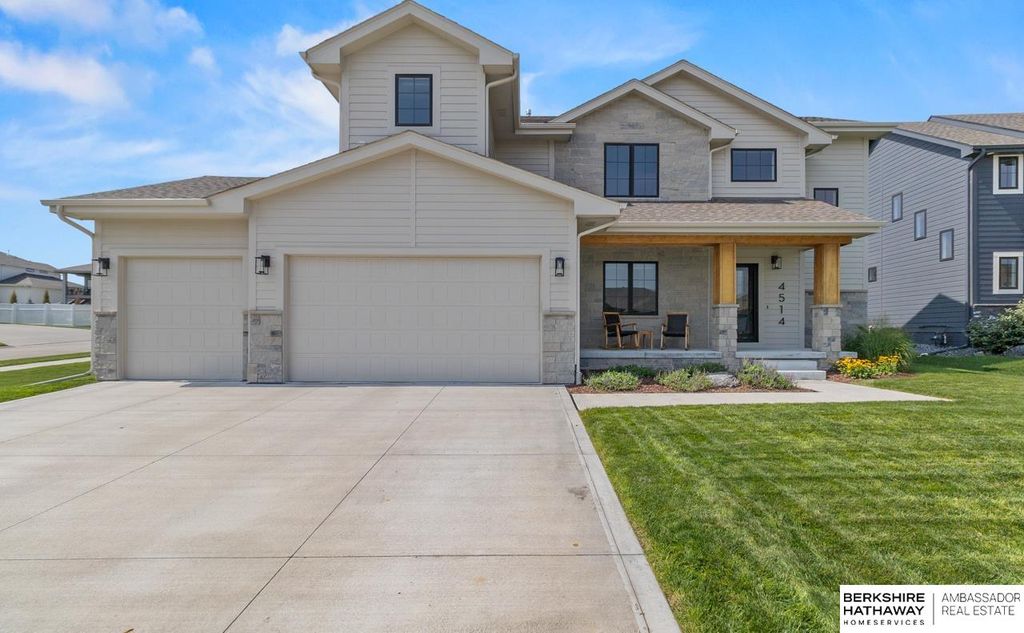 4514 S 219th Street, Elkhorn, NE 68022