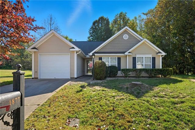 1877 Oakhurst Park Lane, Kernersville, NC 27284