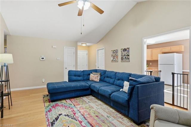 1877 Oakhurst Park Lane, Kernersville, NC 27284