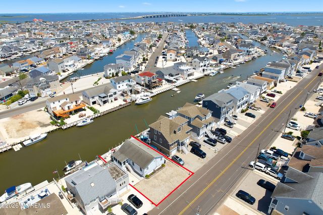 1366 Paul Boulevard, Beach Haven West, NJ 08050