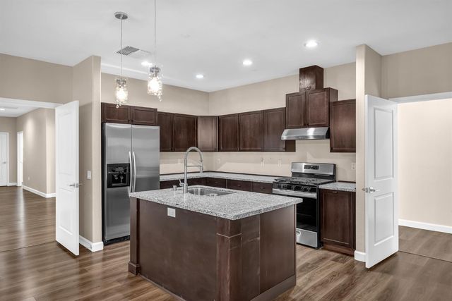 4015-4017 Lasswell Ln, Shingle Springs, CA 95682