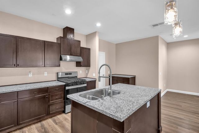 4015-4017 Lasswell Ln, Shingle Springs, CA 95682