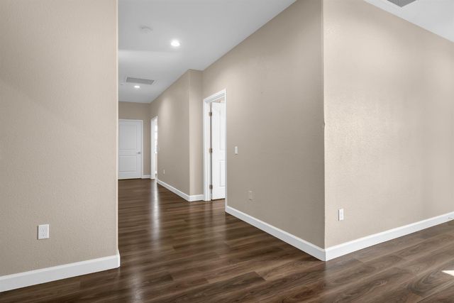 4015-4017 Lasswell Ln, Shingle Springs, CA 95682