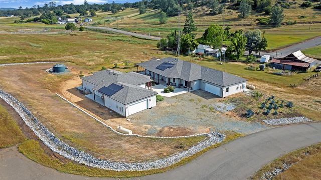 4015-4017 Lasswell Ln, Shingle Springs, CA 95682