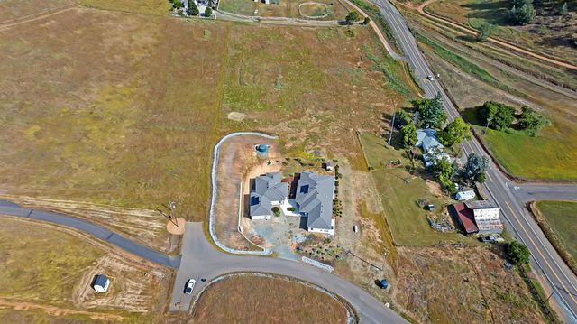 4015-4017 Lasswell Ln, Shingle Springs, CA 95682