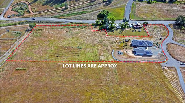 4015-4017 Lasswell Ln, Shingle Springs, CA 95682