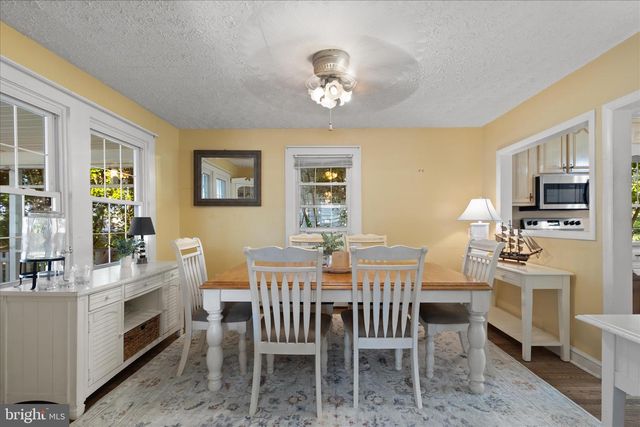 38085 BEACH RD, Coltons Point, MD 20626