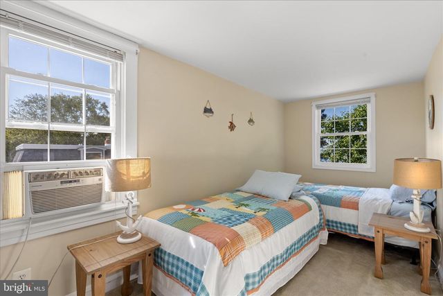 38085 BEACH RD, Coltons Point, MD 20626