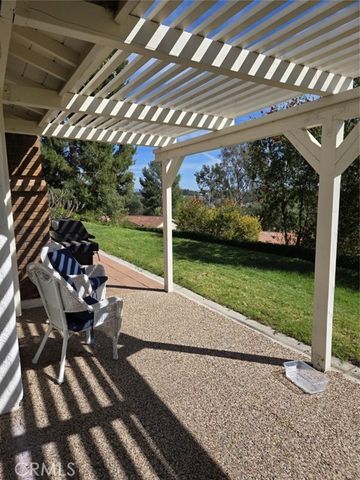 28062 Calle Casal, Mission Viejo, CA 92692