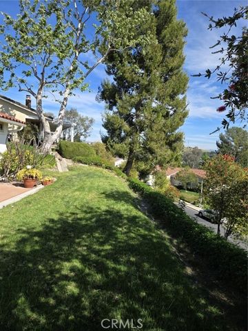 28062 Calle Casal, Mission Viejo, CA 92692