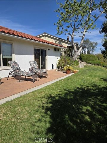 28062 Calle Casal, Mission Viejo, CA 92692