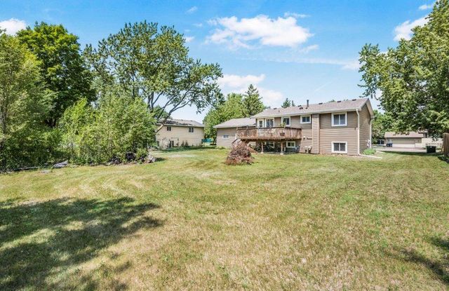 1808 W River Street, Monticello, MN 55362
