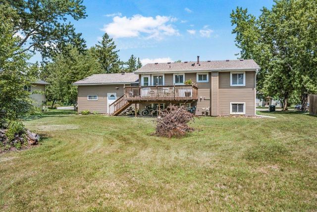 1808 W River Street, Monticello, MN 55362