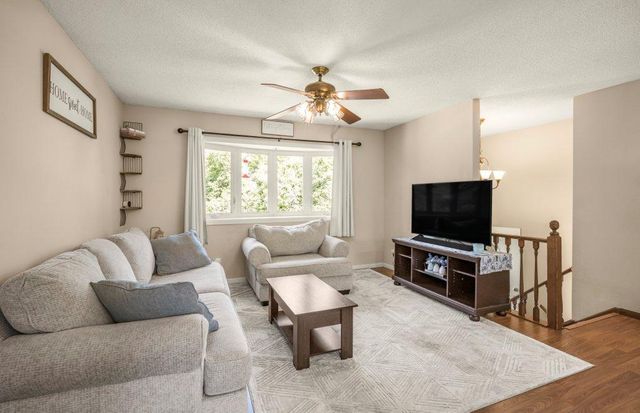 1808 W River Street, Monticello, MN 55362