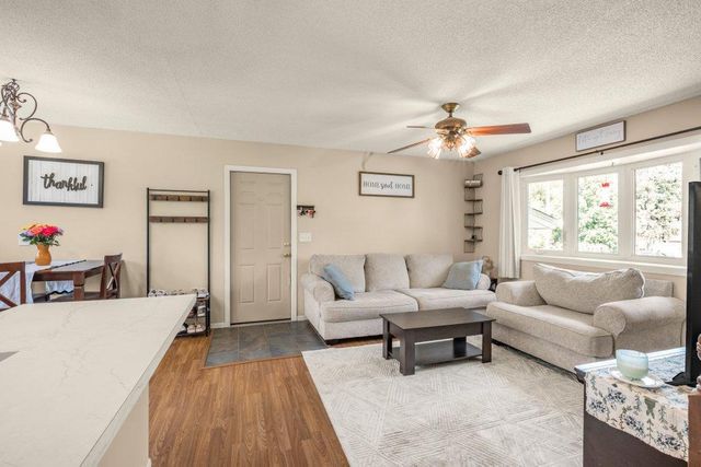 1808 W River Street, Monticello, MN 55362