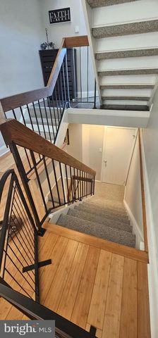 605-605 AUGUSTA CIR, Mount Laurel, NJ 08054