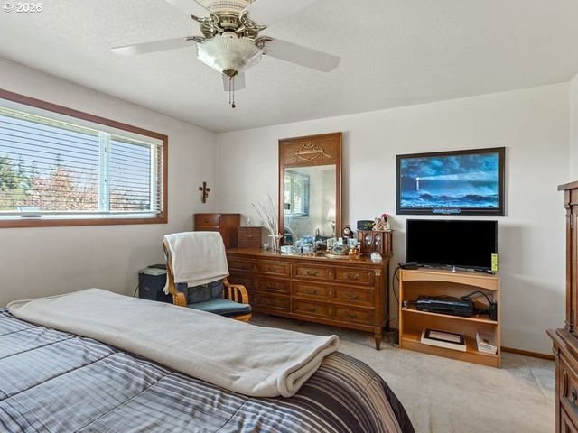 4684 Se CONCORD Rd, Milwaukie, OR 97267