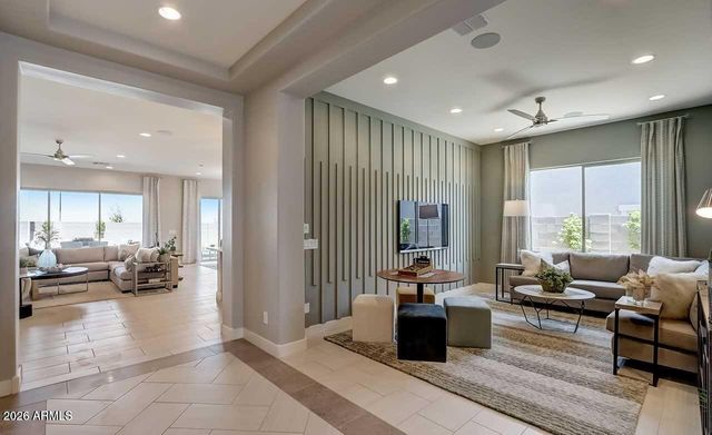 20044 W EL NIDO Lane, Litchfield Park, AZ 85340