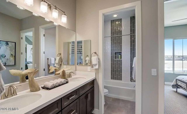 20044 W EL NIDO Lane, Litchfield Park, AZ 85340