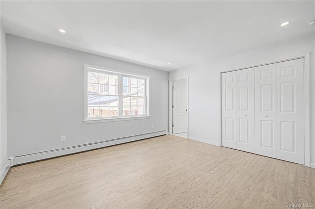 25 Clinton Street, Middletown, NY 10940