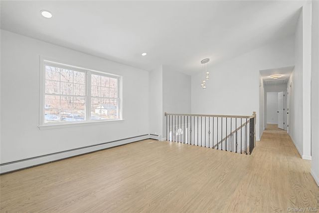 25 Clinton Street, Middletown, NY 10940