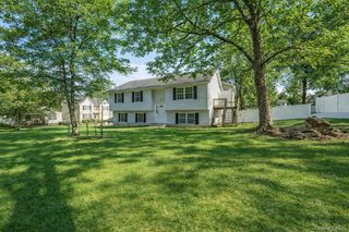 25 Clinton Street, Middletown, NY 10940