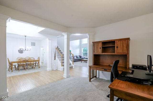 1720 Mustang Chase Drive, Carmel, IN 46074