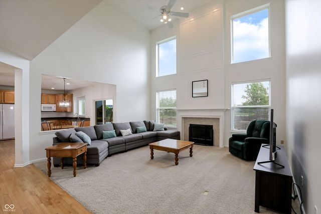 1720 Mustang Chase Drive, Carmel, IN 46074